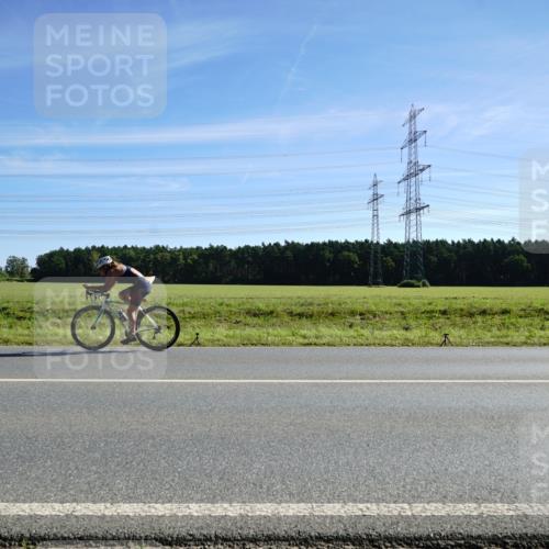 07.09.2025 - 19. Norderstedt Triathlon Michael Burmester http://msf.ph/oto/8856992 07.09.2025 11:14:17 Radfahren 231, 296, 760, 1335 meine-sportfotos.de