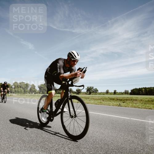 07.09.2025 - 19. Norderstedt Triathlon Michael Burmester http://msf.ph/oto/8857005 07.09.2025 12:21:56 Radfahren 218, 250, 1342 meine-sportfotos.de