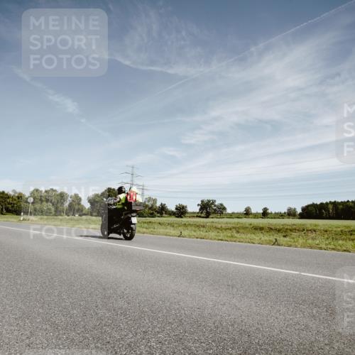 07.09.2025 - 19. Norderstedt Triathlon Michael Burmester http://msf.ph/oto/8857019 07.09.2025 12:21:59 Radfahren 218, 250, 1342 meine-sportfotos.de