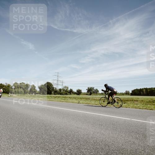 07.09.2025 - 19. Norderstedt Triathlon Michael Burmester http://msf.ph/oto/8857022 07.09.2025 12:22:00 Radfahren 218 meine-sportfotos.de
