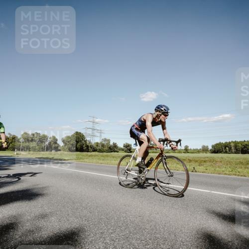 07.09.2025 - 19. Norderstedt Triathlon Michael Burmester http://msf.ph/oto/8857044 07.09.2025 15:27:49 Radfahren 409, 882, 924, 1422, 1547 meine-sportfotos.de