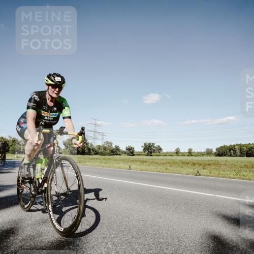 07.09.2025 - 19. Norderstedt Triathlon Michael Burmester http://msf.ph/oto/8857048 07.09.2025 15:27:49 Radfahren 409, 882, 924, 1422, 1547 meine-sportfotos.de