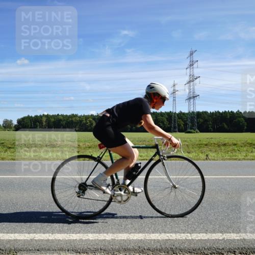 07.09.2025 - 19. Norderstedt Triathlon Michael Burmester http://msf.ph/oto/8857052 07.09.2025 12:54:39 Radfahren 842 meine-sportfotos.de