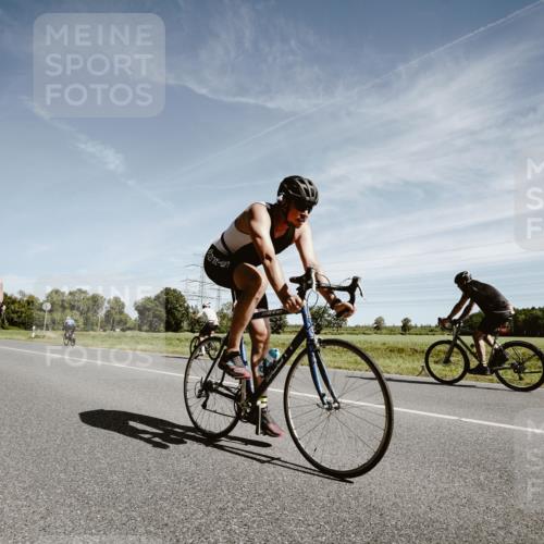 07.09.2025 - 19. Norderstedt Triathlon Michael Burmester http://msf.ph/oto/8857060 07.09.2025 12:22:22 Radfahren 236, 308, 757, 783, 1359 meine-sportfotos.de