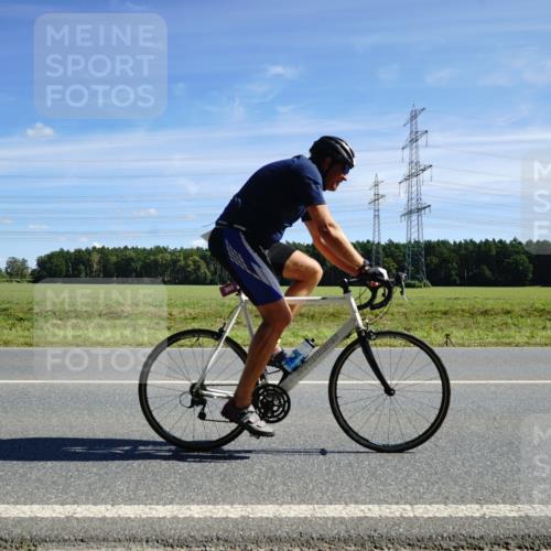 07.09.2025 - 19. Norderstedt Triathlon Michael Burmester http://msf.ph/oto/8857071 07.09.2025 12:54:50 Radfahren 360, 1214 meine-sportfotos.de