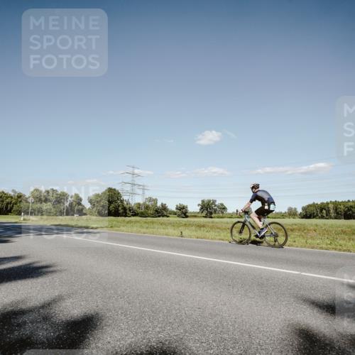 07.09.2025 - 19. Norderstedt Triathlon Michael Burmester http://msf.ph/oto/8857072 07.09.2025 15:28:02 Radfahren 376, 397, 923, 1503 meine-sportfotos.de