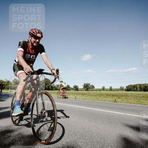 07.09.2025 - 19. Norderstedt Triathlon Michael Burmester http://msf.ph/oto/8857089 07.09.2025 15:28:06 Radfahren 376, 397, 418, 923, 929, 952, 1455, 1464 meine-sportfotos.de