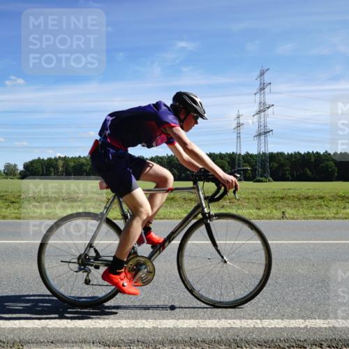 07.09.2025 - 19. Norderstedt Triathlon Michael Burmester http://msf.ph/oto/8857108 07.09.2025 12:55:10 Radfahren 295, 320, 752, 804 meine-sportfotos.de