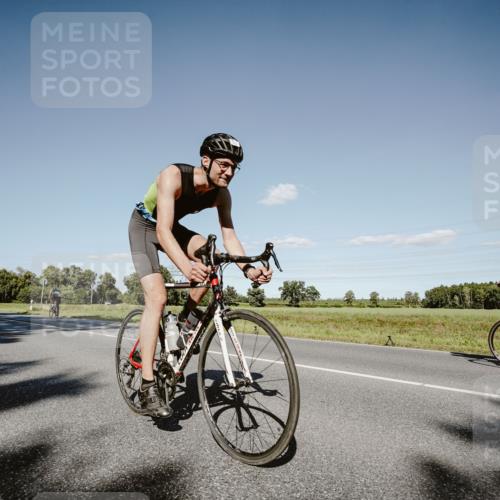 07.09.2025 - 19. Norderstedt Triathlon Michael Burmester http://msf.ph/oto/8857138 07.09.2025 15:28:38 Radfahren 402, 913 meine-sportfotos.de