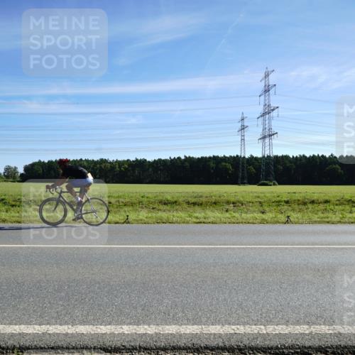 07.09.2025 - 19. Norderstedt Triathlon Michael Burmester http://msf.ph/oto/8857144 07.09.2025 11:15:54 Radfahren 185 meine-sportfotos.de