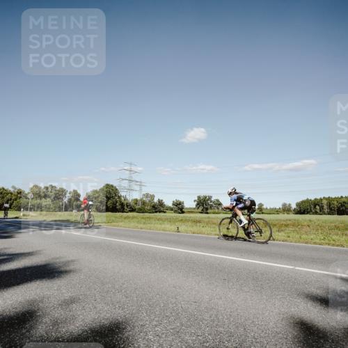 07.09.2025 - 19. Norderstedt Triathlon Michael Burmester http://msf.ph/oto/8857145 07.09.2025 15:28:40 Radfahren 402, 913 meine-sportfotos.de
