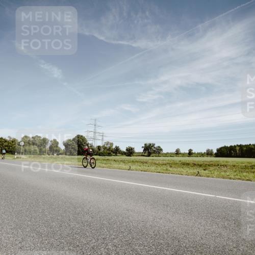 07.09.2025 - 19. Norderstedt Triathlon Michael Burmester http://msf.ph/oto/8857157 07.09.2025 12:23:01 Radfahren 827, 1293 meine-sportfotos.de