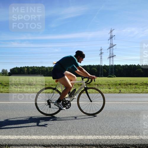 07.09.2025 - 19. Norderstedt Triathlon Michael Burmester http://msf.ph/oto/8857158 07.09.2025 11:16:07 Radfahren 238, 1210 meine-sportfotos.de