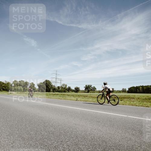 07.09.2025 - 19. Norderstedt Triathlon Michael Burmester http://msf.ph/oto/8857161 07.09.2025 12:23:01 Radfahren 827, 1293 meine-sportfotos.de