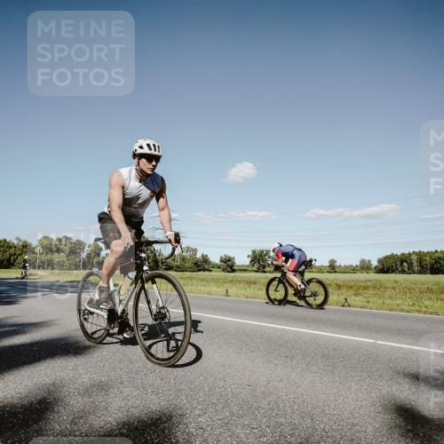 07.09.2025 - 19. Norderstedt Triathlon Michael Burmester http://msf.ph/oto/8857187 07.09.2025 15:29:01 Radfahren 378 meine-sportfotos.de