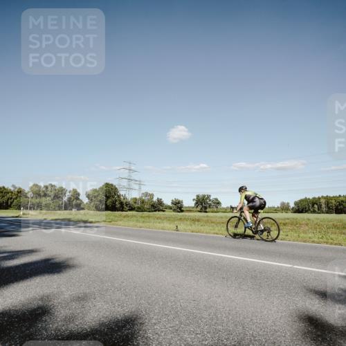 07.09.2025 - 19. Norderstedt Triathlon Michael Burmester http://msf.ph/oto/8857235 07.09.2025 15:29:36 Radfahren  meine-sportfotos.de