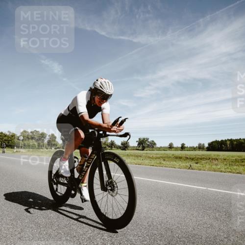 07.09.2025 - 19. Norderstedt Triathlon Michael Burmester http://msf.ph/oto/8857237 07.09.2025 12:23:29 Radfahren 173, 700, 808, 835, 1296, 1379 meine-sportfotos.de