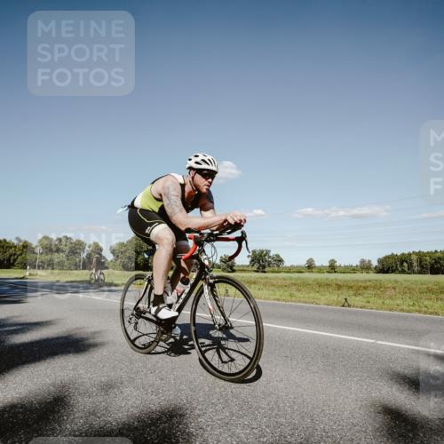 07.09.2025 - 19. Norderstedt Triathlon Michael Burmester http://msf.ph/oto/8857258 07.09.2025 15:29:47 Radfahren 871, 1524 meine-sportfotos.de