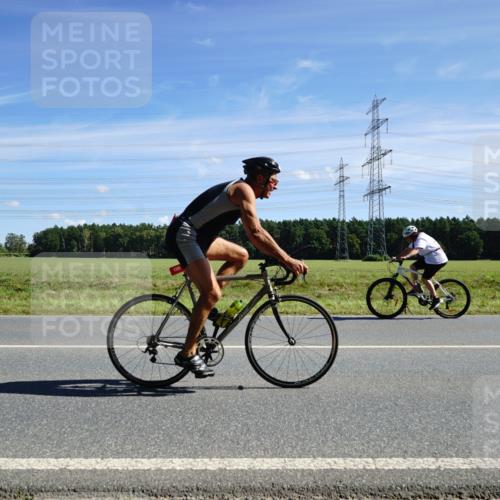 07.09.2025 - 19. Norderstedt Triathlon Michael Burmester http://msf.ph/oto/8857270 07.09.2025 12:56:40 Radfahren 159, 316 meine-sportfotos.de