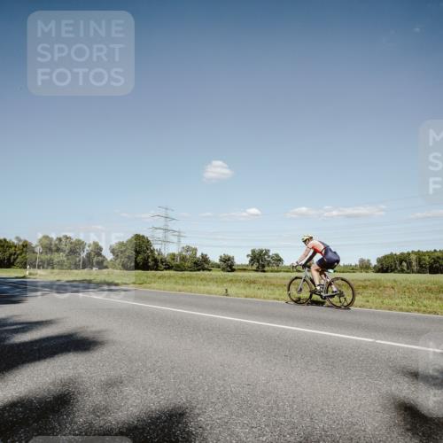 07.09.2025 - 19. Norderstedt Triathlon Michael Burmester http://msf.ph/oto/8857279 07.09.2025 15:30:08 Radfahren 1409, 1522 meine-sportfotos.de