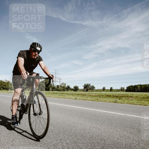 07.09.2025 - 19. Norderstedt Triathlon Michael Burmester http://msf.ph/oto/8857281 07.09.2025 12:23:42 Radfahren 1216, 1397 meine-sportfotos.de