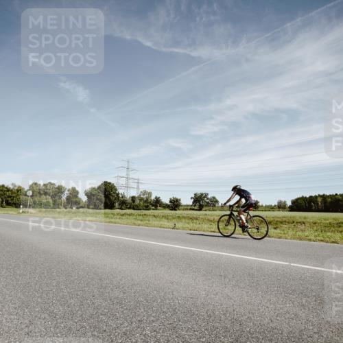 07.09.2025 - 19. Norderstedt Triathlon Michael Burmester http://msf.ph/oto/8857292 07.09.2025 12:23:45 Radfahren 1216 meine-sportfotos.de
