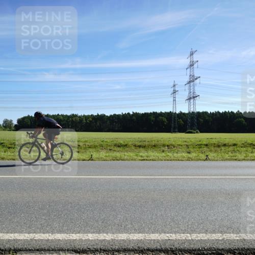 07.09.2025 - 19. Norderstedt Triathlon Michael Burmester http://msf.ph/oto/8857329 07.09.2025 11:18:23 Radfahren  meine-sportfotos.de