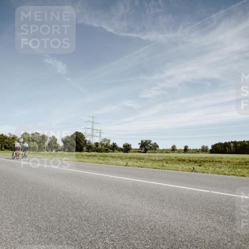 07.09.2025 - 19. Norderstedt Triathlon Michael Burmester http://msf.ph/oto/8857330 07.09.2025 12:23:58 Radfahren 165, 1351 meine-sportfotos.de