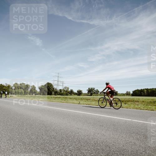 07.09.2025 - 19. Norderstedt Triathlon Michael Burmester http://msf.ph/oto/8857357 07.09.2025 12:24:06 Radfahren  meine-sportfotos.de