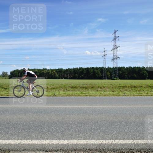 07.09.2025 - 19. Norderstedt Triathlon Michael Burmester http://msf.ph/oto/8857379 07.09.2025 12:57:23 Radfahren 161, 351 meine-sportfotos.de