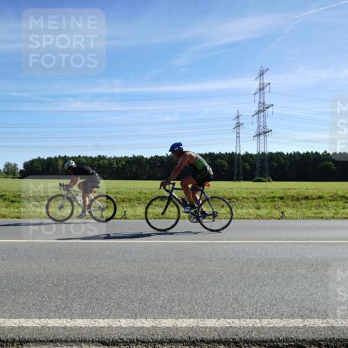 07.09.2025 - 19. Norderstedt Triathlon Michael Burmester http://msf.ph/oto/8857381 07.09.2025 11:19:02 Radfahren 749, 1179, 1208 meine-sportfotos.de
