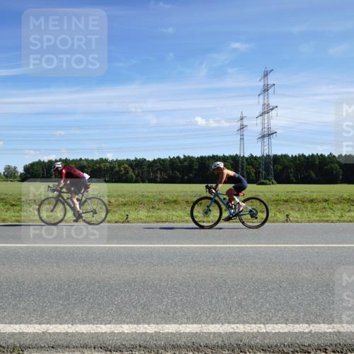 07.09.2025 - 19. Norderstedt Triathlon Michael Burmester http://msf.ph/oto/8857411 07.09.2025 12:57:36 Radfahren 157, 298, 1352 meine-sportfotos.de