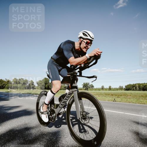 07.09.2025 - 19. Norderstedt Triathlon Michael Burmester http://msf.ph/oto/8857418 07.09.2025 15:31:12 Radfahren 403 meine-sportfotos.de
