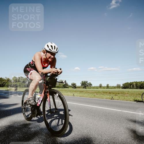 07.09.2025 - 19. Norderstedt Triathlon Michael Burmester http://msf.ph/oto/8857439 07.09.2025 15:31:22 Radfahren 955, 1470, 1528, 1534 meine-sportfotos.de