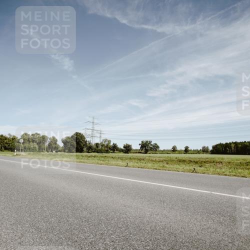 07.09.2025 - 19. Norderstedt Triathlon Michael Burmester http://msf.ph/oto/8857461 07.09.2025 12:25:00 Radfahren  meine-sportfotos.de