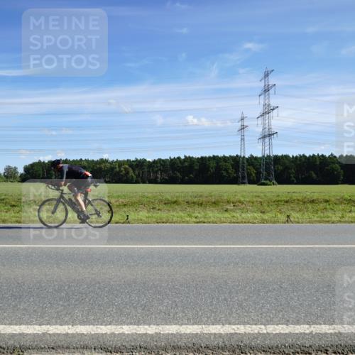 07.09.2025 - 19. Norderstedt Triathlon Michael Burmester http://msf.ph/oto/8857492 07.09.2025 12:58:11 Radfahren  meine-sportfotos.de