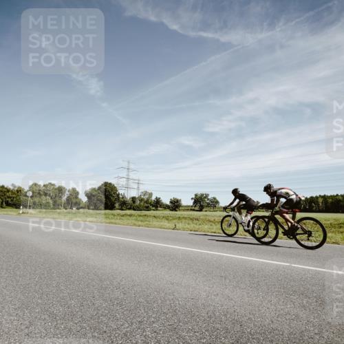 07.09.2025 - 19. Norderstedt Triathlon Michael Burmester http://msf.ph/oto/8857493 07.09.2025 12:25:12 Radfahren 1373 meine-sportfotos.de
