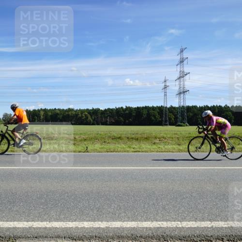 07.09.2025 - 19. Norderstedt Triathlon Michael Burmester http://msf.ph/oto/8857515 07.09.2025 12:58:21 Radfahren 1388 meine-sportfotos.de