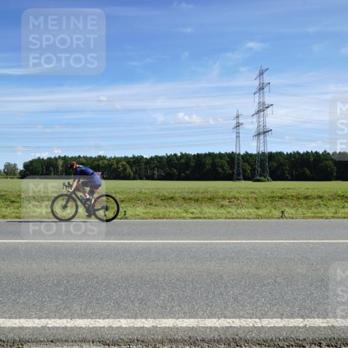 07.09.2025 - 19. Norderstedt Triathlon Michael Burmester http://msf.ph/oto/8857534 07.09.2025 12:58:31 Radfahren 742 meine-sportfotos.de
