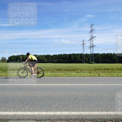 07.09.2025 - 19. Norderstedt Triathlon Michael Burmester http://msf.ph/oto/8857544 07.09.2025 12:58:38 Radfahren 346 meine-sportfotos.de