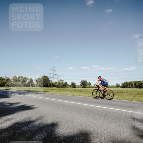 07.09.2025 - 19. Norderstedt Triathlon Michael Burmester http://msf.ph/oto/8857557 07.09.2025 15:32:33 Radfahren 945 meine-sportfotos.de