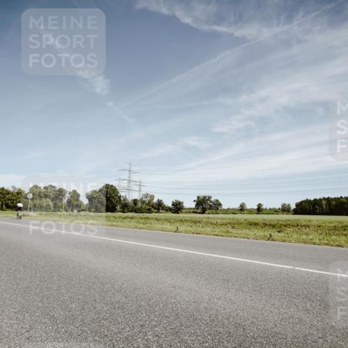 07.09.2025 - 19. Norderstedt Triathlon Michael Burmester http://msf.ph/oto/8857558 07.09.2025 12:25:42 Radfahren 850 meine-sportfotos.de