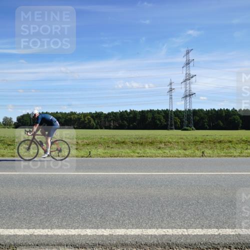 07.09.2025 - 19. Norderstedt Triathlon Michael Burmester http://msf.ph/oto/8857582 07.09.2025 12:59:12 Radfahren  meine-sportfotos.de