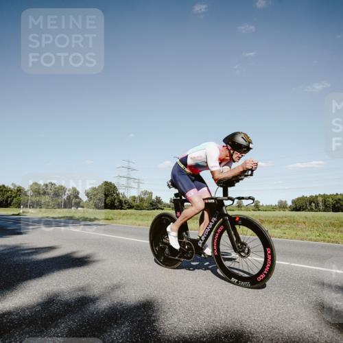 07.09.2025 - 19. Norderstedt Triathlon Michael Burmester http://msf.ph/oto/8857602 07.09.2025 15:32:52 Radfahren 866, 1475, 1530 meine-sportfotos.de