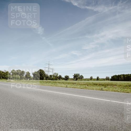 07.09.2025 - 19. Norderstedt Triathlon Michael Burmester http://msf.ph/oto/8857631 07.09.2025 12:26:19 Radfahren 759 meine-sportfotos.de