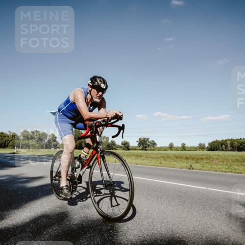 07.09.2025 - 19. Norderstedt Triathlon Michael Burmester http://msf.ph/oto/8857639 07.09.2025 15:33:08 Radfahren 1417, 1449 meine-sportfotos.de