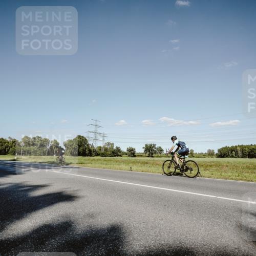 07.09.2025 - 19. Norderstedt Triathlon Michael Burmester http://msf.ph/oto/8857650 07.09.2025 15:33:12 Radfahren 480, 1417, 1546 meine-sportfotos.de