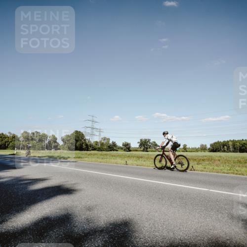 07.09.2025 - 19. Norderstedt Triathlon Michael Burmester http://msf.ph/oto/8857673 07.09.2025 15:33:22 Radfahren  meine-sportfotos.de