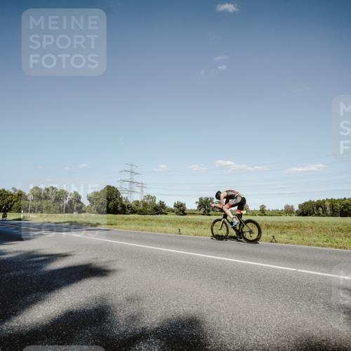 07.09.2025 - 19. Norderstedt Triathlon Michael Burmester http://msf.ph/oto/8857700 07.09.2025 15:33:39 Radfahren 883, 941, 946, 1480 meine-sportfotos.de