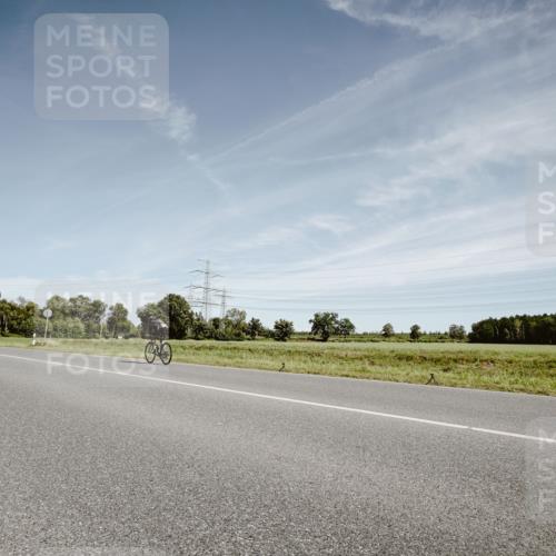 07.09.2025 - 19. Norderstedt Triathlon Michael Burmester http://msf.ph/oto/8857706 07.09.2025 12:26:50 Radfahren 194, 247, 695, 1231, 1384 meine-sportfotos.de